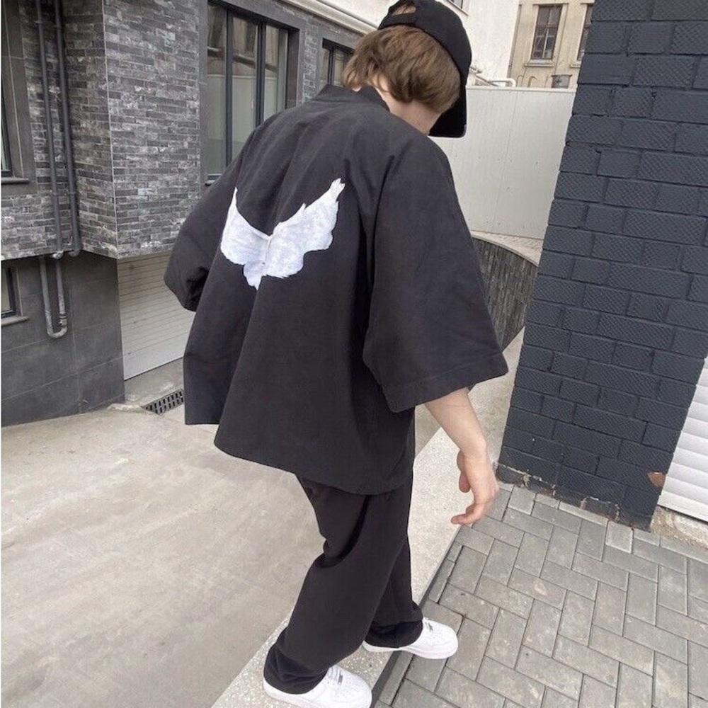 YZY (Yeezy) GAP Dove Men’s Tee
